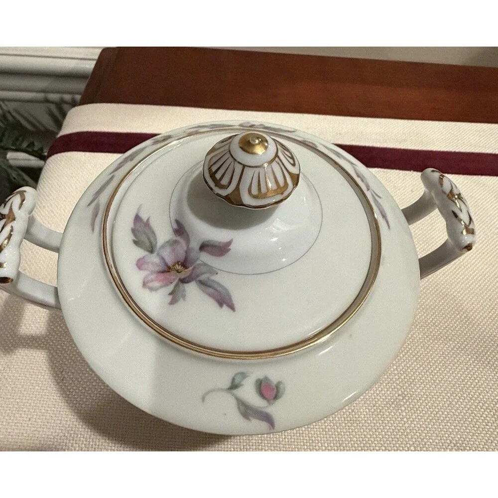 Vintage Creamer and Sugar Set in the Garland Pattern by Empress China of Japan,